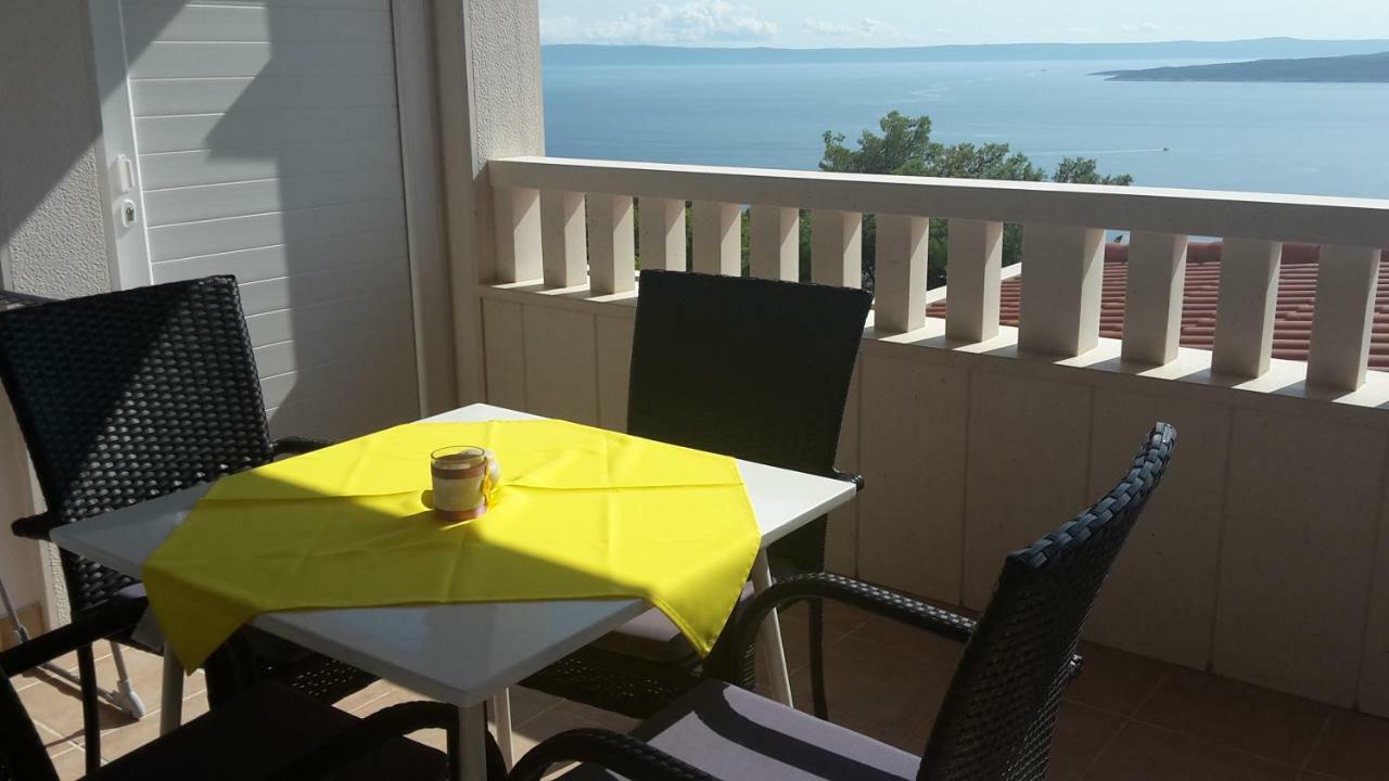 As Brela Hotel Buitenkant foto