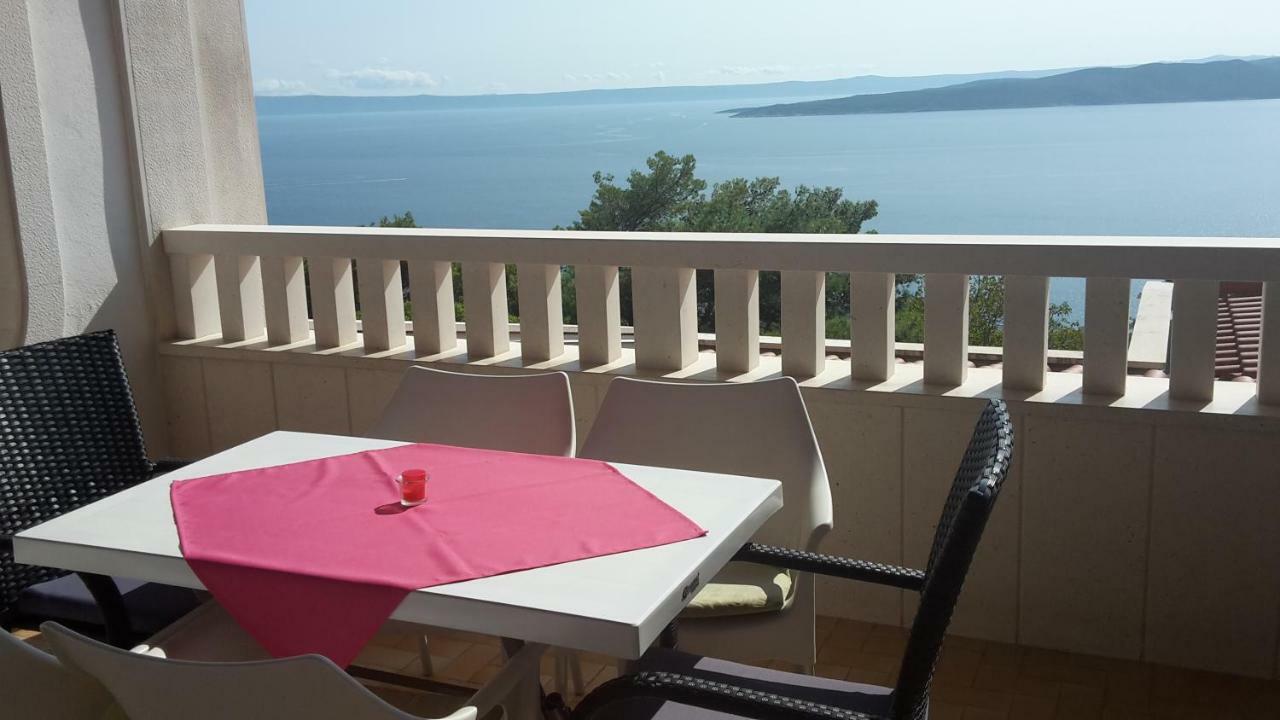 As Brela Hotel Buitenkant foto
